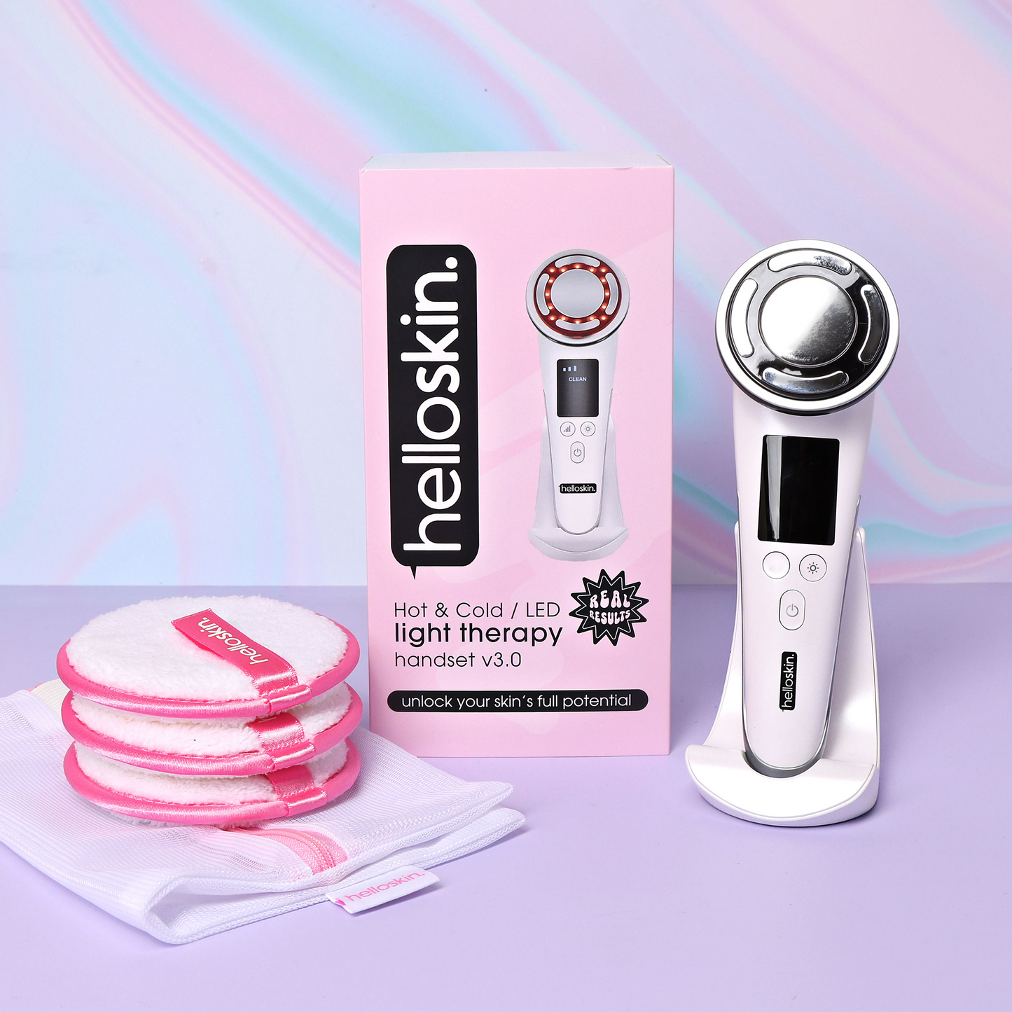 Light Therapy Bundle | V3 handset + 3x makeup removers | Helloskin