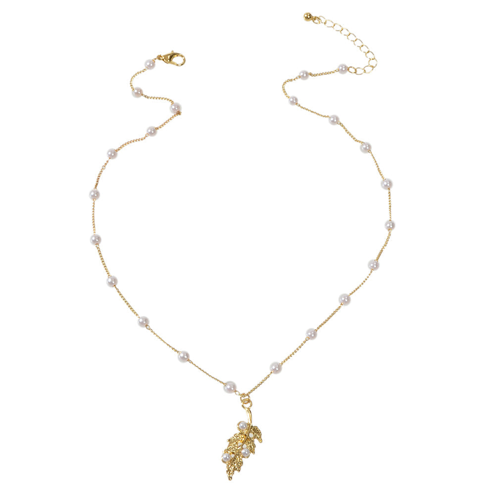Pearl Gold Leaf Pendant Necklace